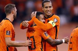 开云体育下载-除了足球:重要新闻放大焦点的简单介绍