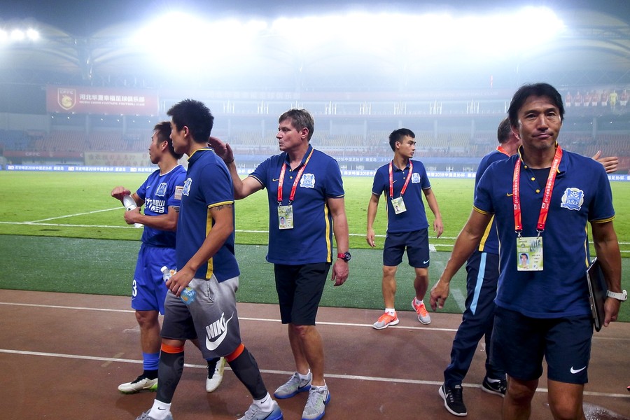 包含保定华夏幸福客场-力克广州富力，冲击榜首的词条