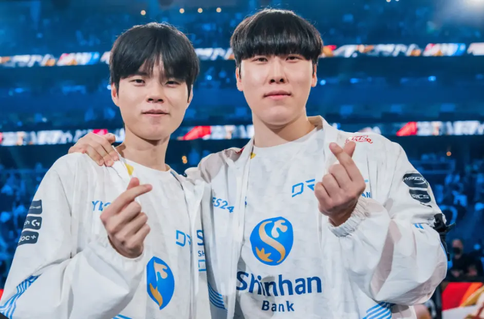 JDG轻取DRX,Canyon团战一打五四强赛3:1(柏林) JDG轻取DRX,Canyon团战一打五四强赛3:1(柏林)