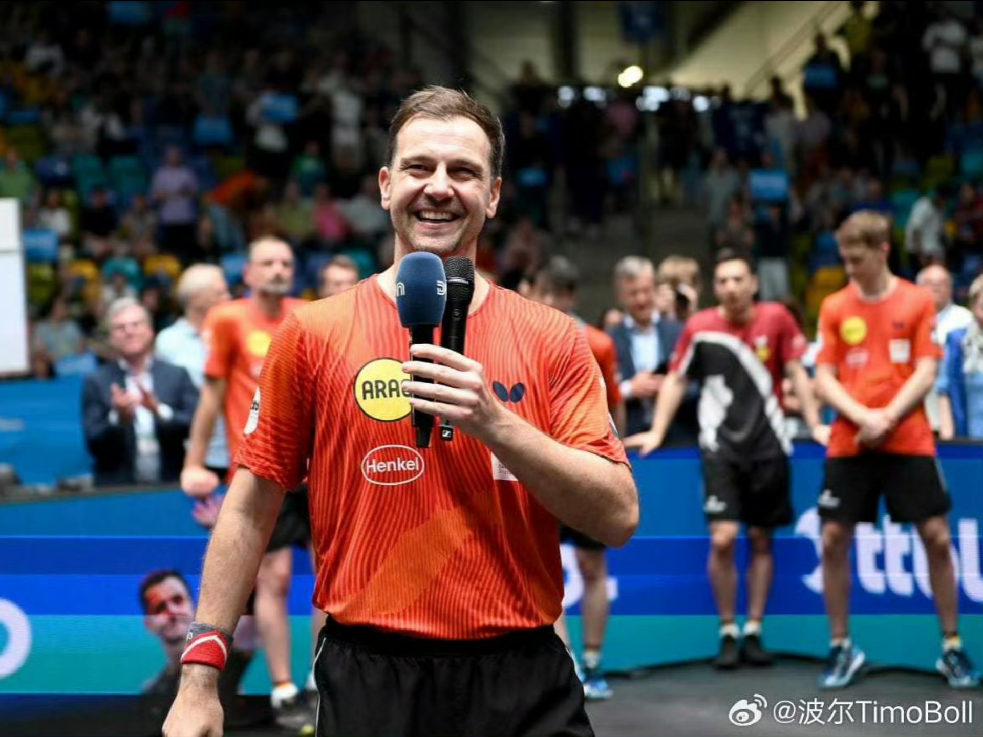 包含奥地利乒乓球队轻取波兰乒乓球队，波尔爆发神勇的词条