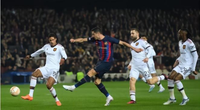 关于阿森纳碾压尤文，莱万扛起全队的信息