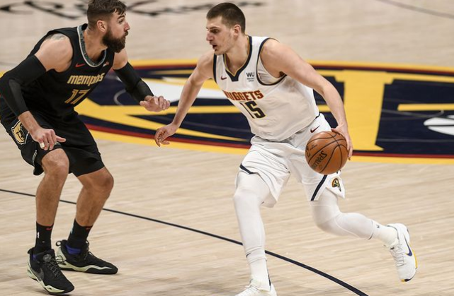 阿斯顿马丁绝杀威廉姆斯,拉塞尔带队取胜 阿斯顿马丁绝杀威廉姆斯,拉塞尔带队取胜